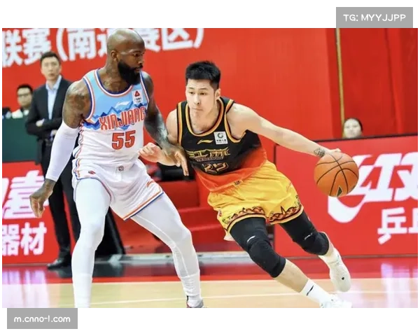 新疆队阵地进攻组织：阿不都沙拉木高位策应与年轻后卫配合